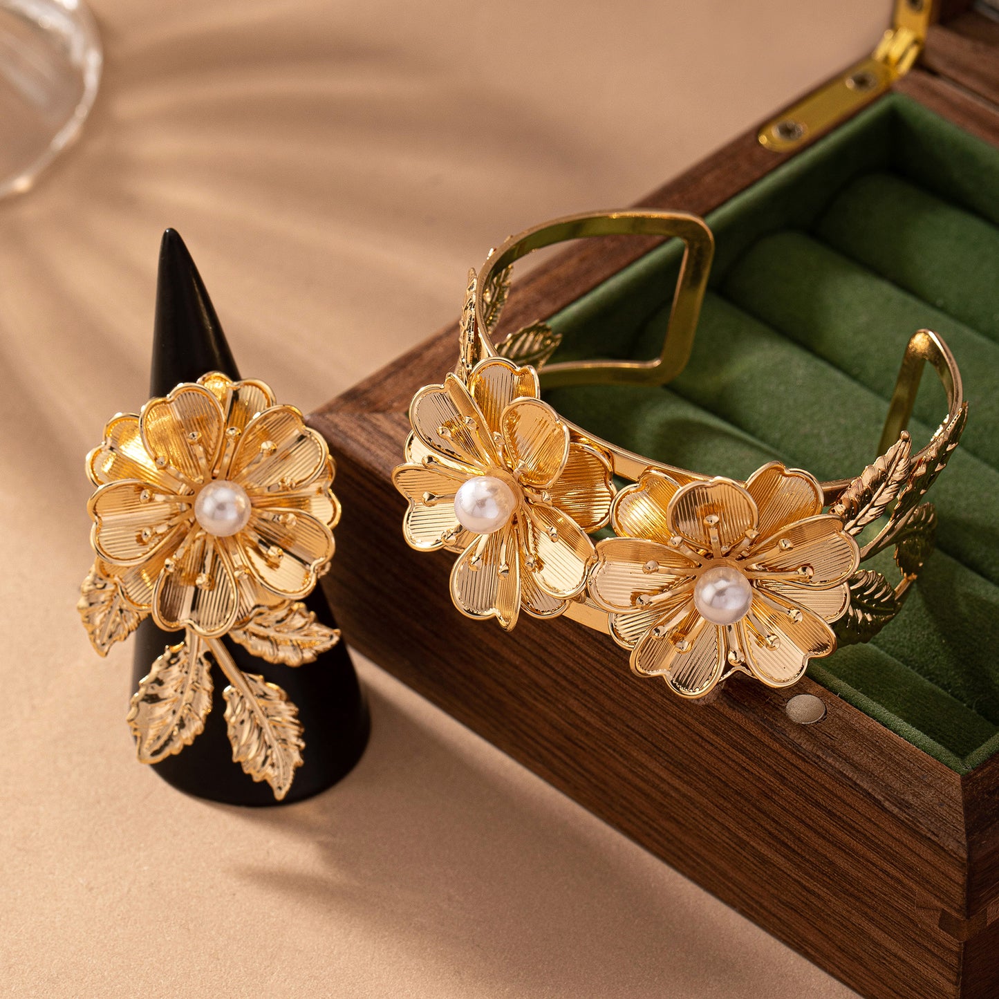 Romantic Classic Style Commute Flower Petal Floral 14K Gold Plated Alloy Jewelry Set