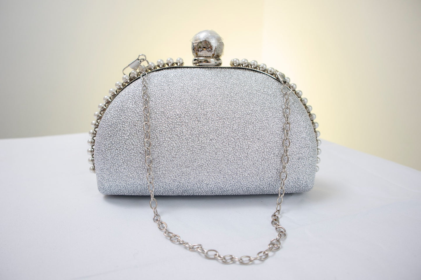 Classic Style Elegant Pearl with Diamonds Clutch