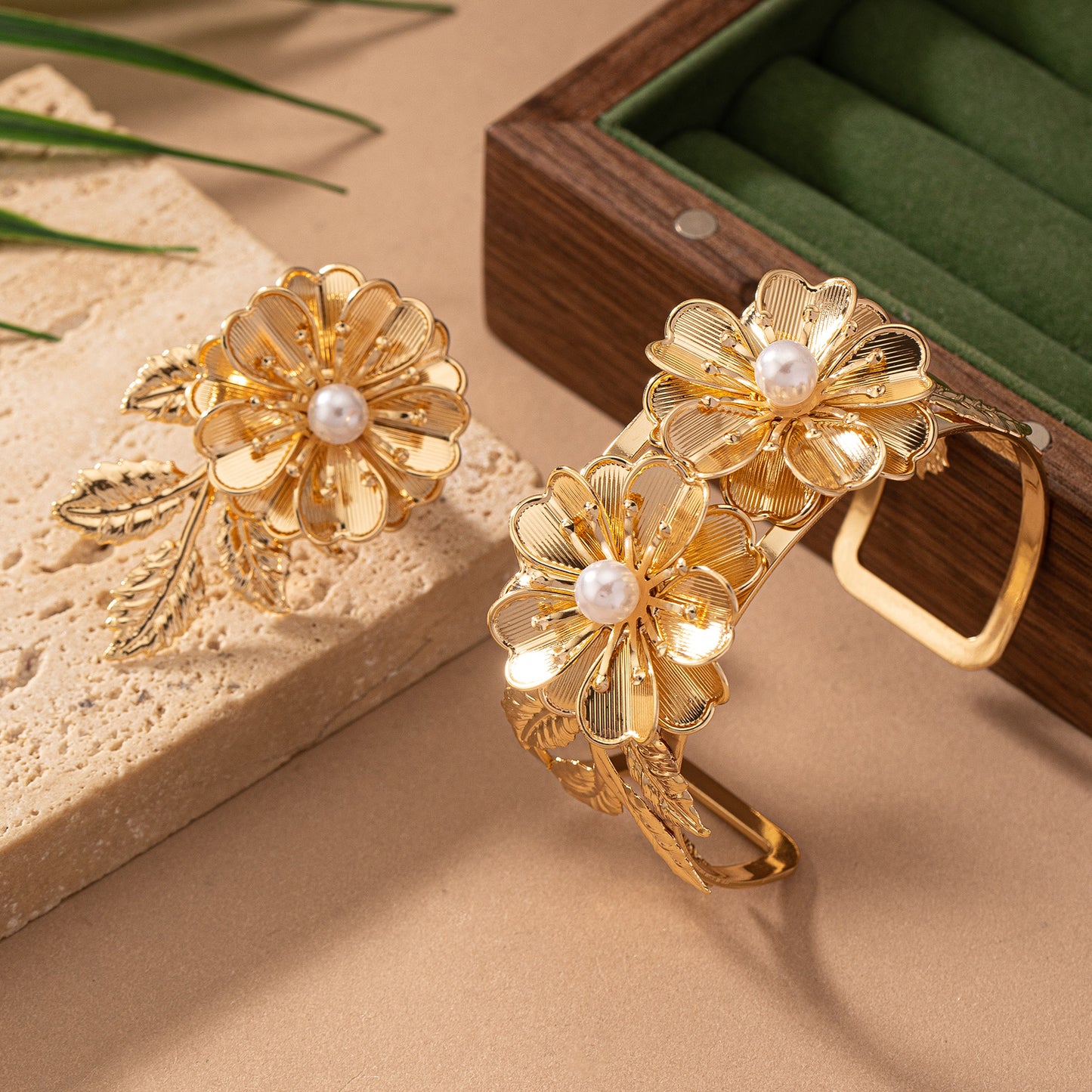 Romantic Classic Style Commute Flower Petal Floral 14K Gold Plated Alloy Jewelry Set