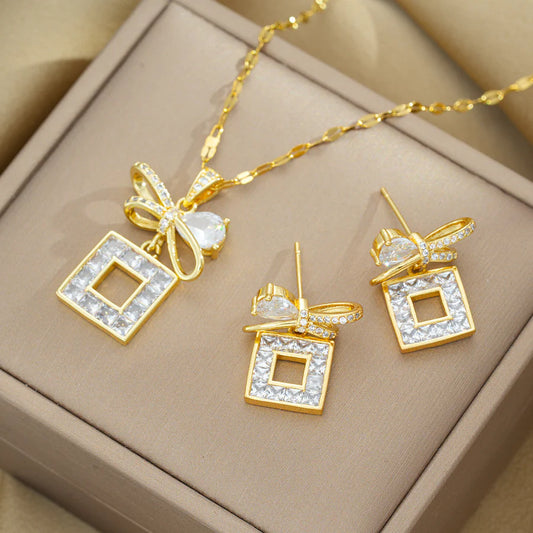 Luxury Quadrilateral Titanium Steel 18K Gold Bow Set