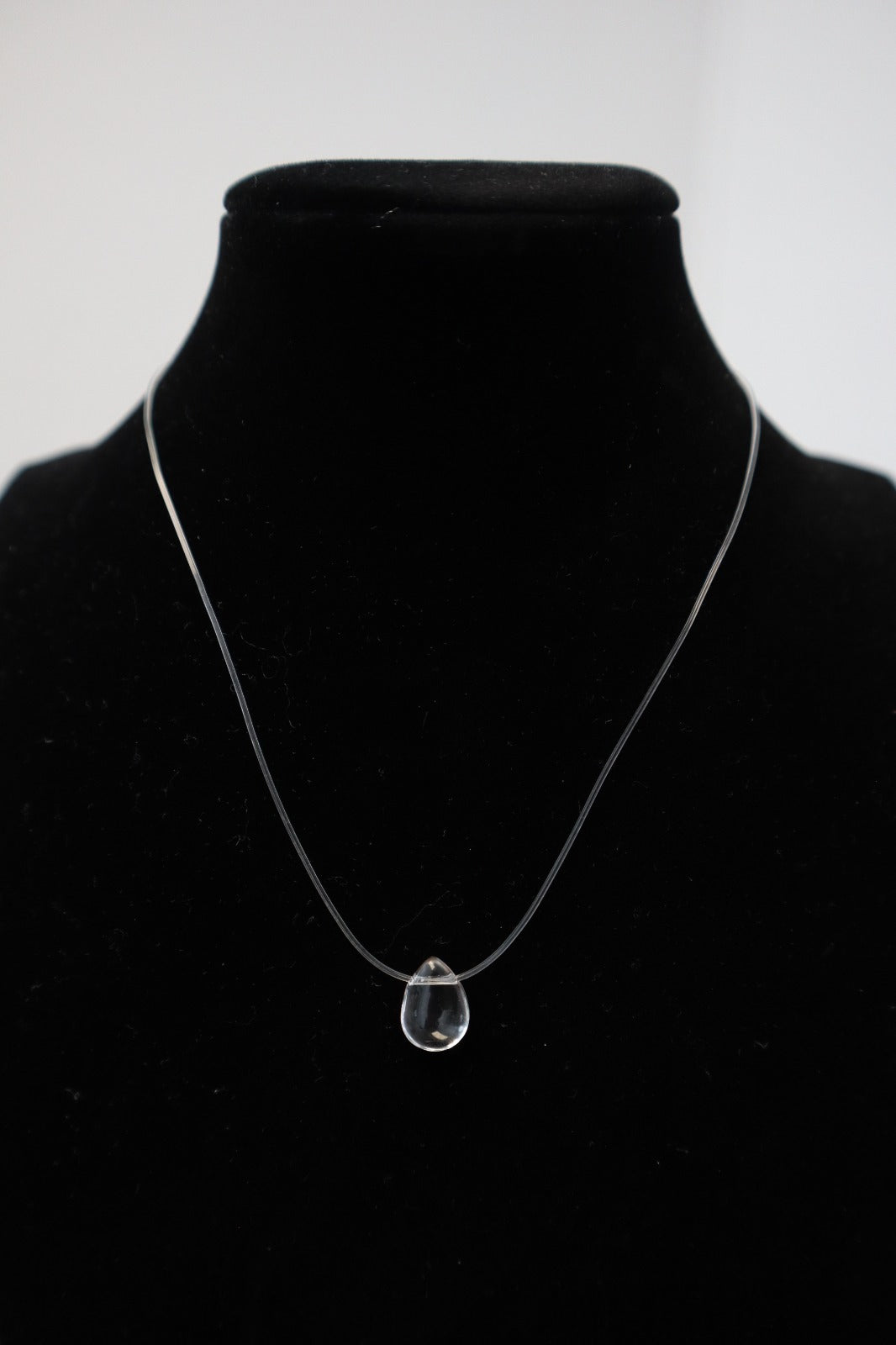 Silver Elegant Raindrop Necklace