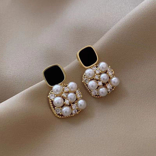 Modern Style Elegant Earrings with Black Stone and Pearls