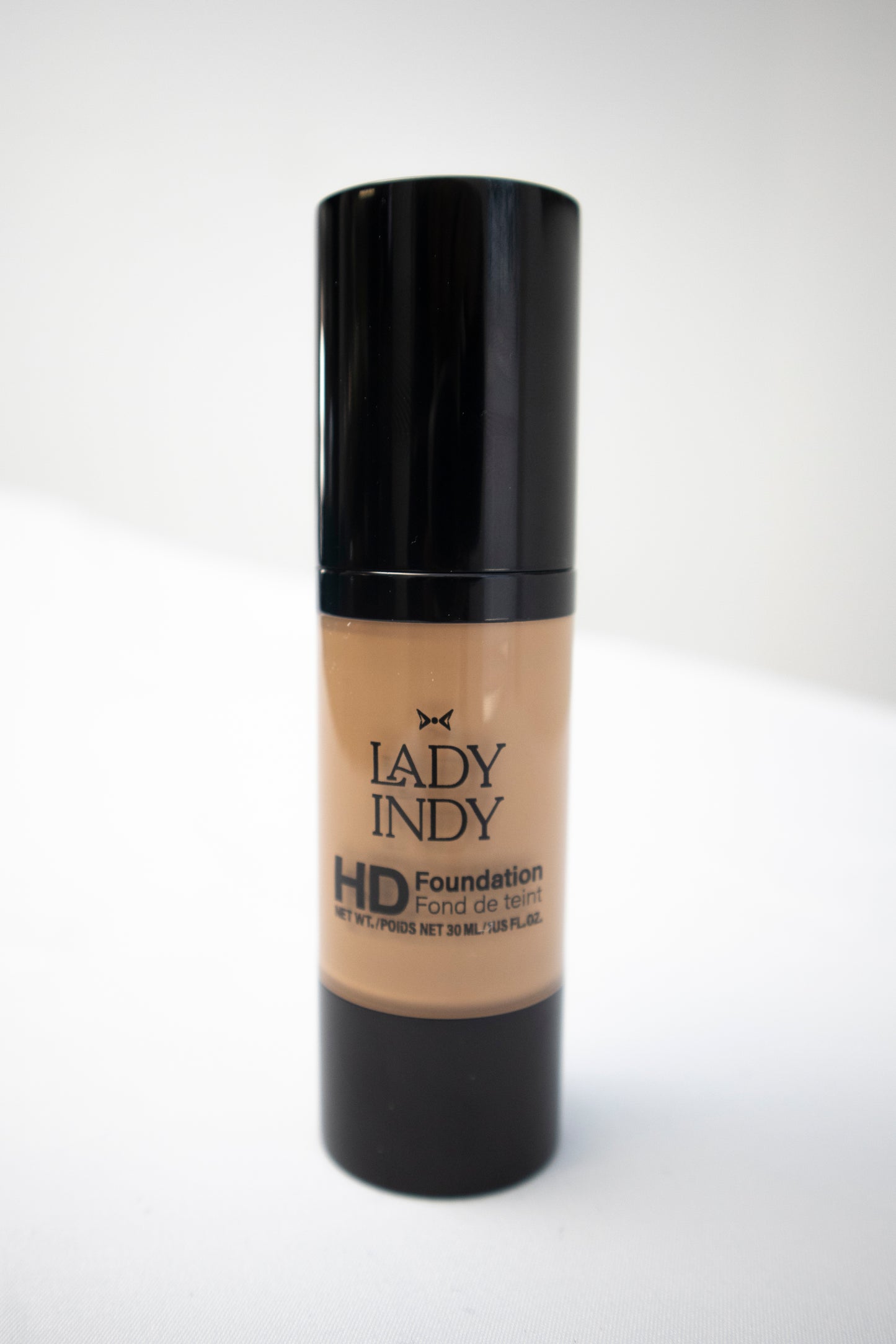 HD Liquid Foundation Medium Ivory