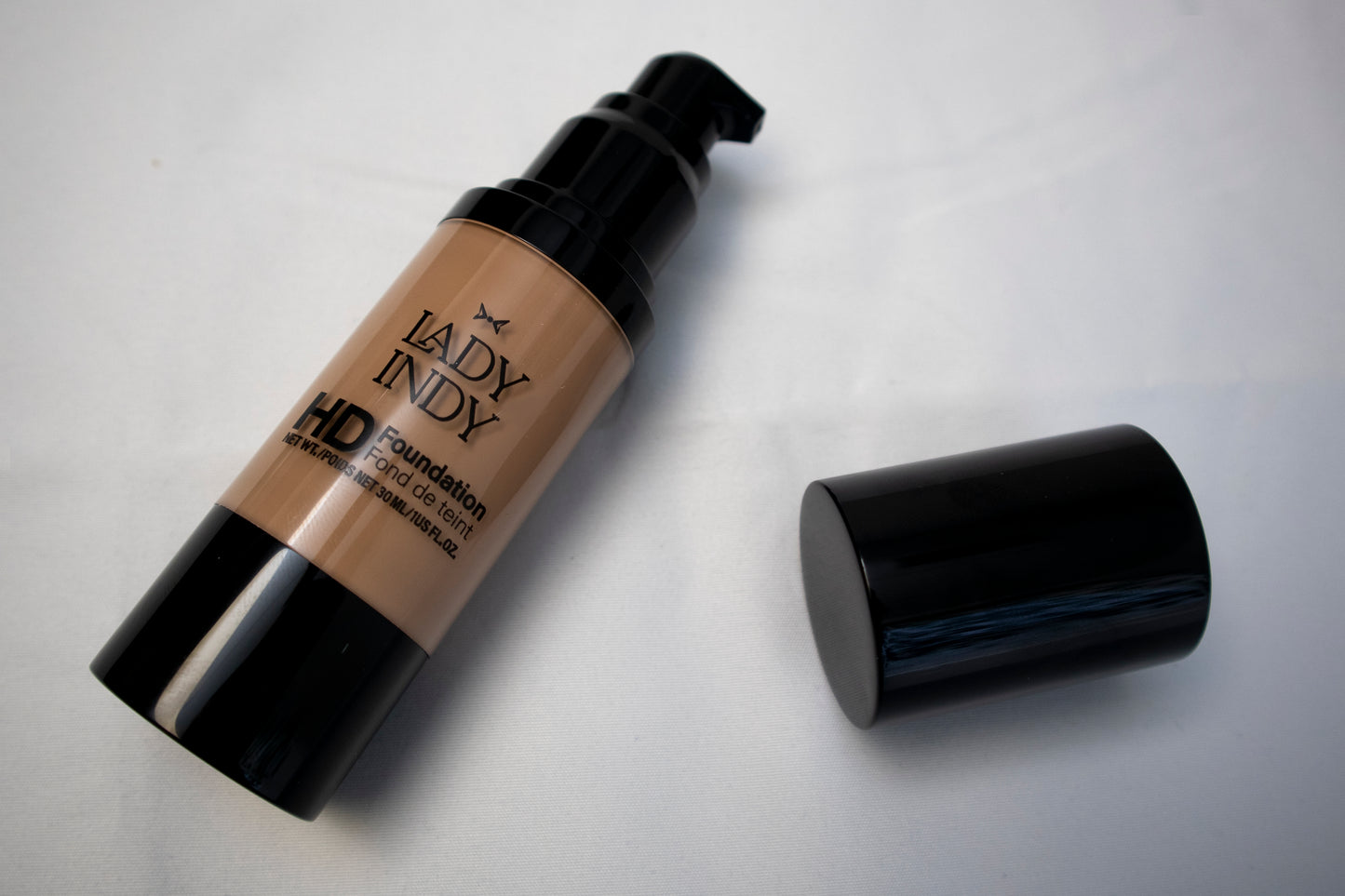 HD Liquid Foundation Medium Porcelain